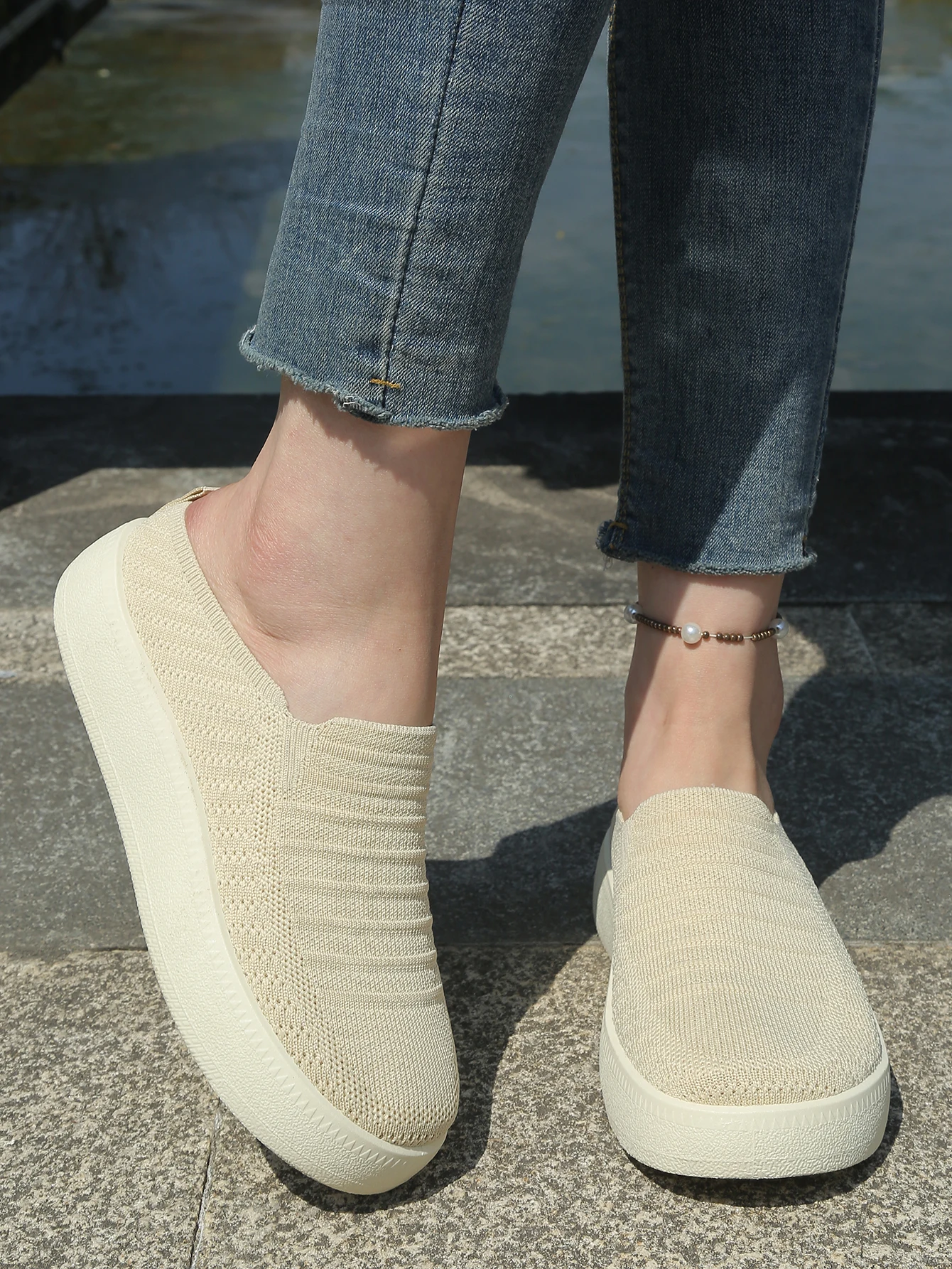 New Ladies Slippers Outdoor Thick Bottom Home Shoes Knitted Breathable Slip-On Footwear Free Shipping