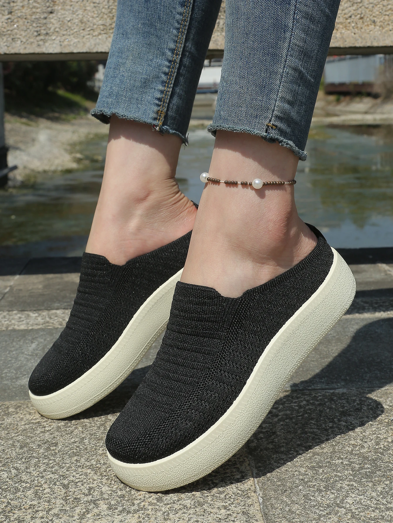 New Ladies Slippers Outdoor Thick Bottom Home Shoes Knitted Breathable Slip-On Footwear Free Shipping