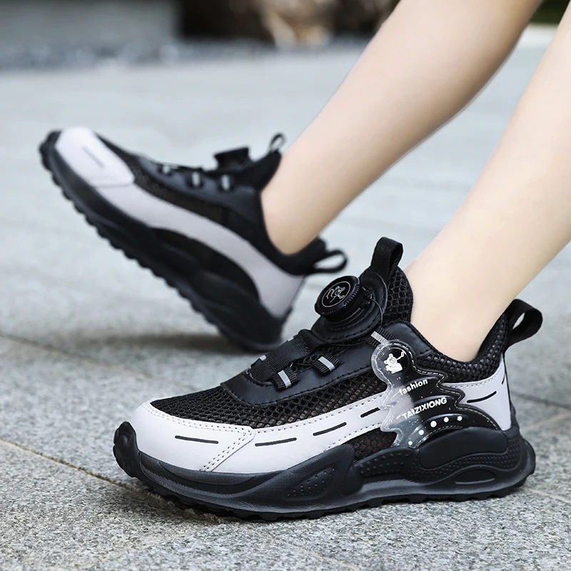 Fashion Mesh Kids Running Shoes Youngsters Teens Casual Walking Students Sneakers Breathable Soft Children Outdoor Sports Tennis