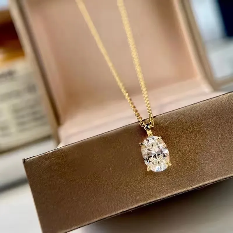 Rrjzz Oval Cut 7x9mm D Color Moissanite Necklace for Women 2CT Solitaire Lab Imitation Diamond Charm Necklaces Jewelry Gifts
