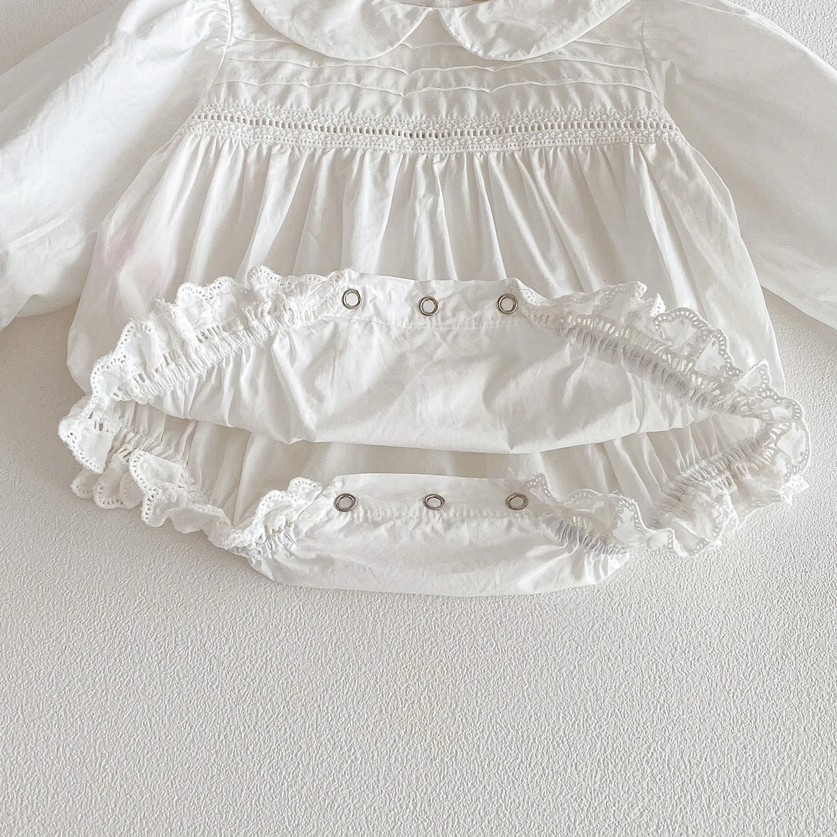 Spring Baby Girls Rompers Sweet Newborn Cozy Long Sleeve Peter Collar Onesies Baby Ruffles Bodysuits for Baby Girl Clothes 0-24M