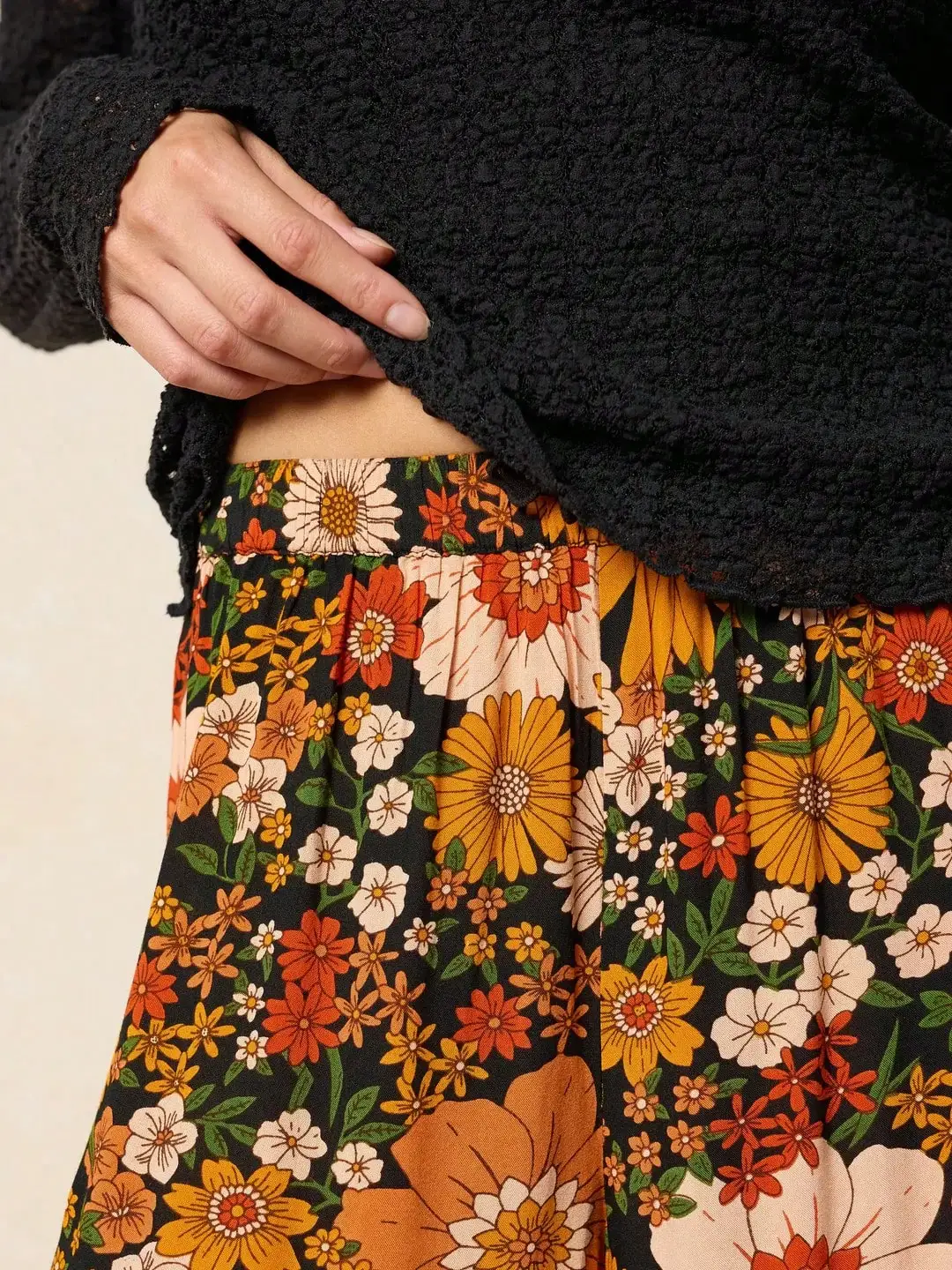 Plus-Size Women's Floral Print Loose Wide-Leg Pants, Elegant with Pockets, Suitable for Vacation and Countryside Style, Everyday Casual Wear, Romantic Pants That Can Be Worn in All Seasons