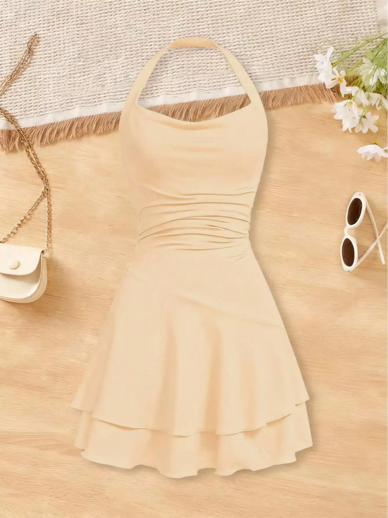 2026 girls' fashionable dress with waist cinching and slimming effect, backless cross tie dress, children's clothing 1