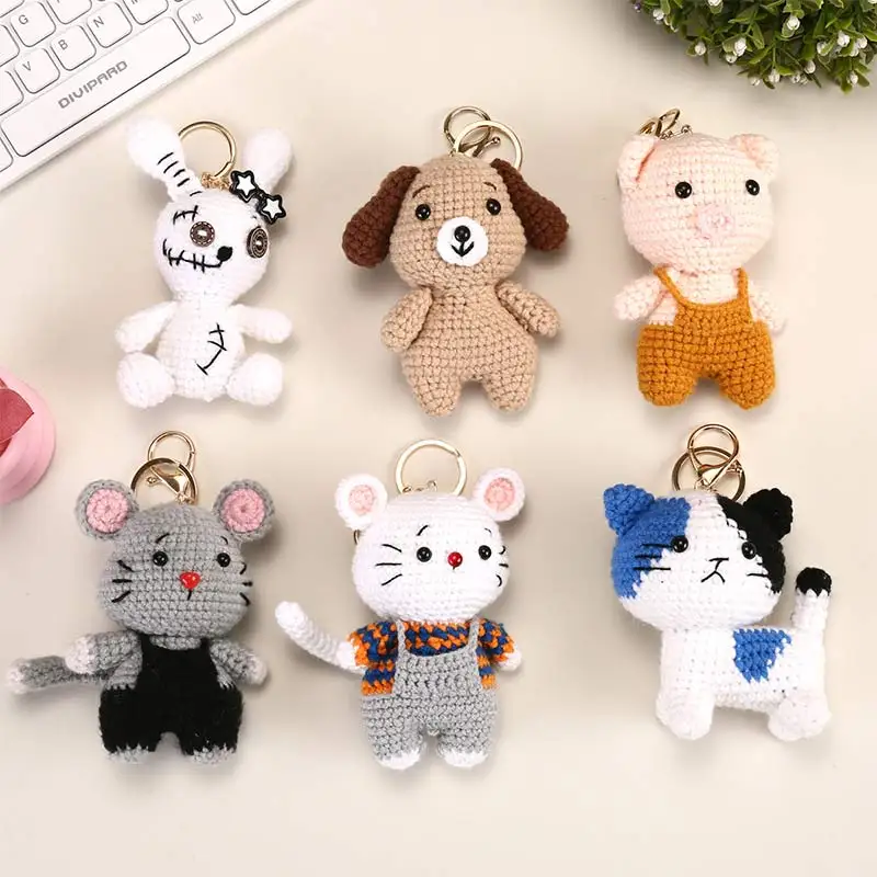 Cute Crochet Animal Charming Bag Pendant Handwoven Animal Keychain Knitted Key Ring Car Key Holder Cute Gift Bagpack Decor