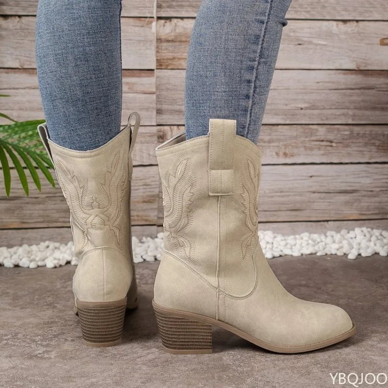 Elegant comfortable women's shoes autumn winter embroidered thick heel women's boots retro minimalist midsole pointed boots