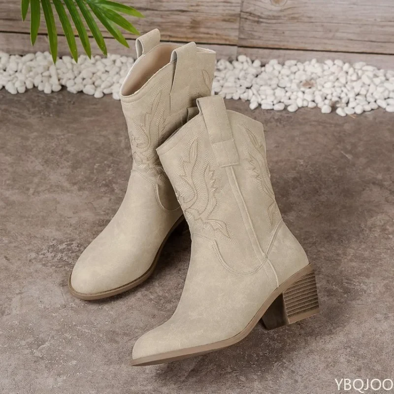 Elegant comfortable women's shoes autumn winter embroidered thick heel women's boots retro minimalist midsole pointed boots