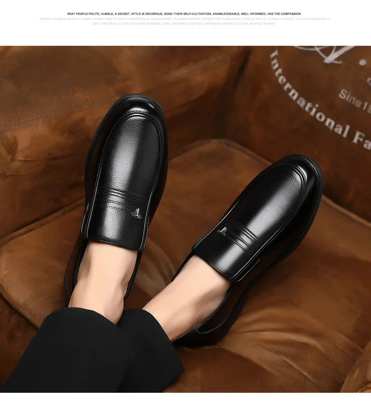 2026 New Genuine Leather Shoes Men Loafers Business Casual Shoes Classic Soft Leather Hombre Breathable Flat Shoes