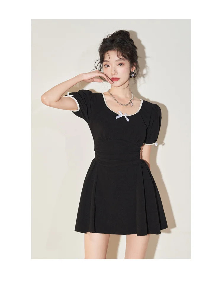 Women's Slimming Two-Piece Swimsuit Black Fashion Swimwear Back Sexy Cutout Bathing Suit for Hot Spring & Vacation Anti-Exposure