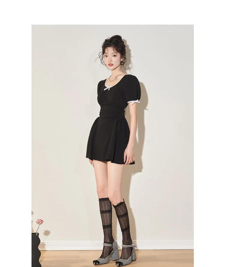 Women's Slimming Two-Piece Swimsuit Black Fashion Swimwear Back Sexy Cutout Bathing Suit for Hot Spring & Vacation Anti-Exposure