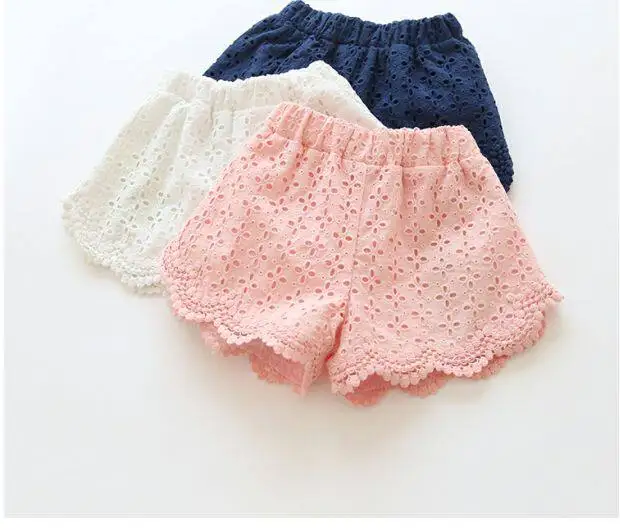 2026 New Summer Korean Style Girls Hollow Lace Shorts Fashion Hot Pants Beach Shorts For Big Kids