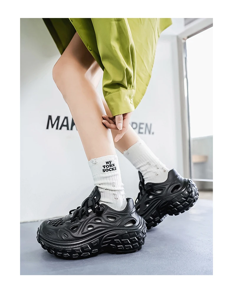 Sandals EVA Baotou Men's 2026 New Summer Fashion LoversSandals Outdoor Thick Bottom Hole Shoes Luxury Beach Men Garden Shoes