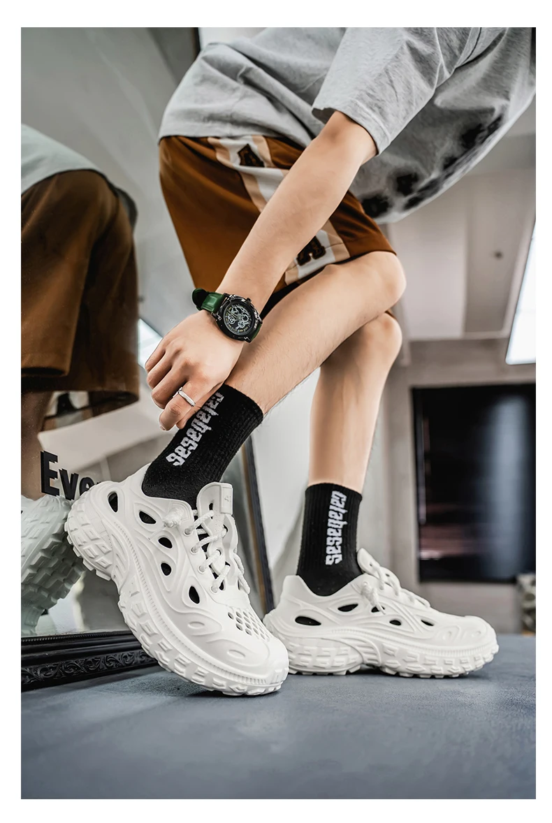 Sandals EVA Baotou Men's 2026 New Summer Fashion LoversSandals Outdoor Thick Bottom Hole Shoes Luxury Beach Men Garden Shoes