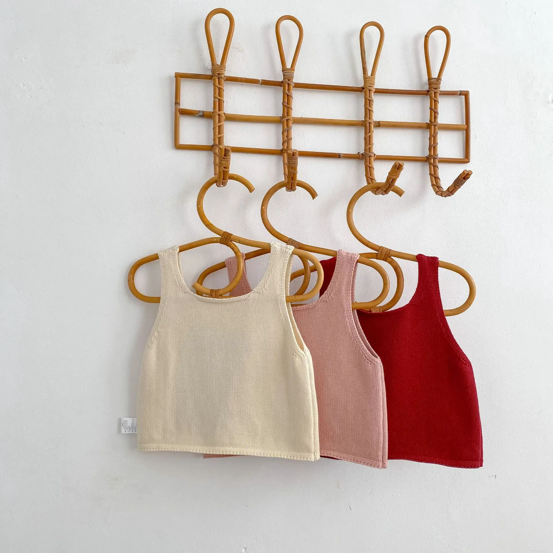New Hot-Selling Summer Girls' Knit Color-Blocked Pattern Strap Vest for Outdoor Wear in Europe and America