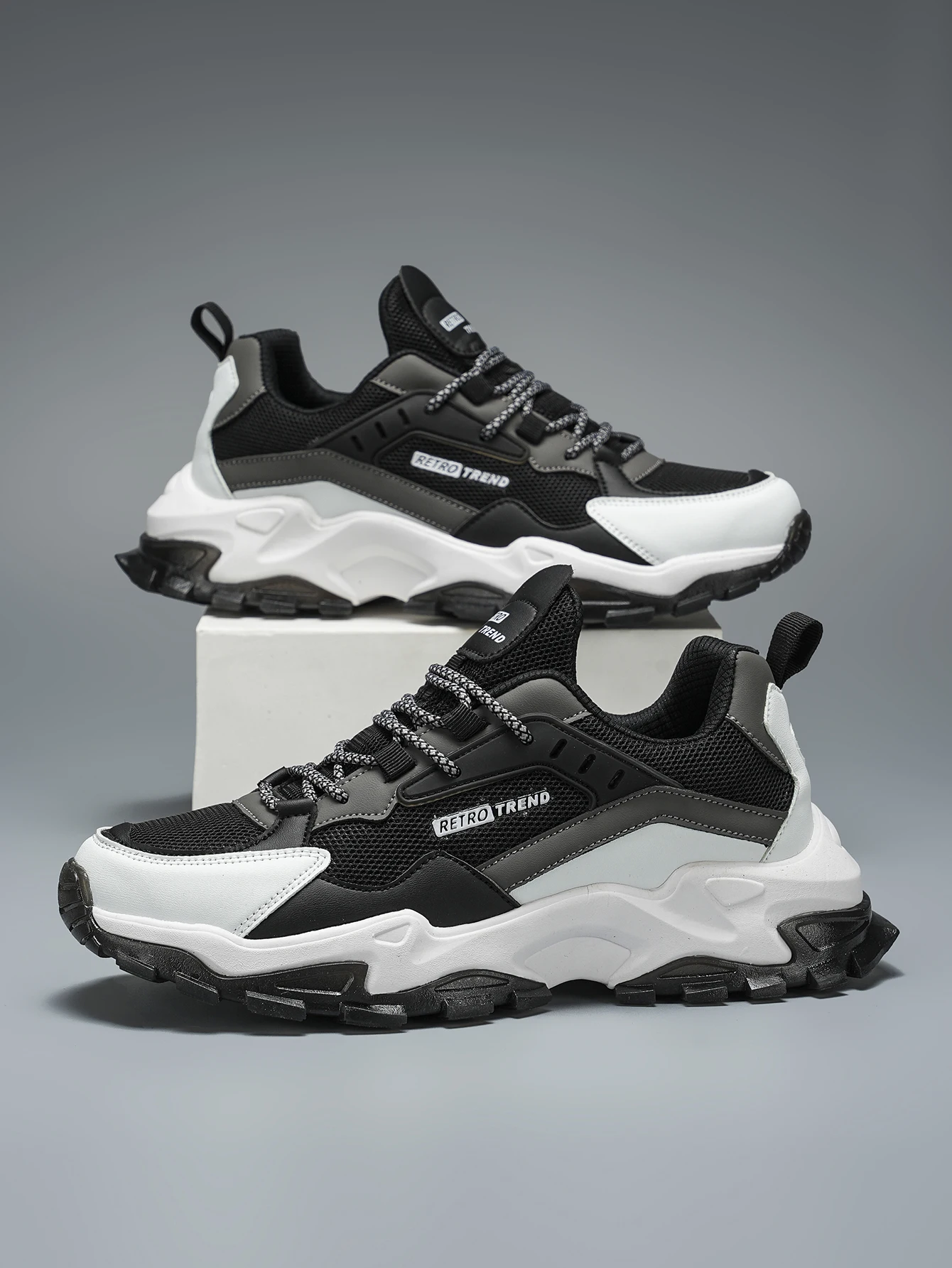 Men's Large Size Outdoor Hiking And Running Shoes Comfortable Casual Versatile Fashionable Sports Shoes for Couples Training