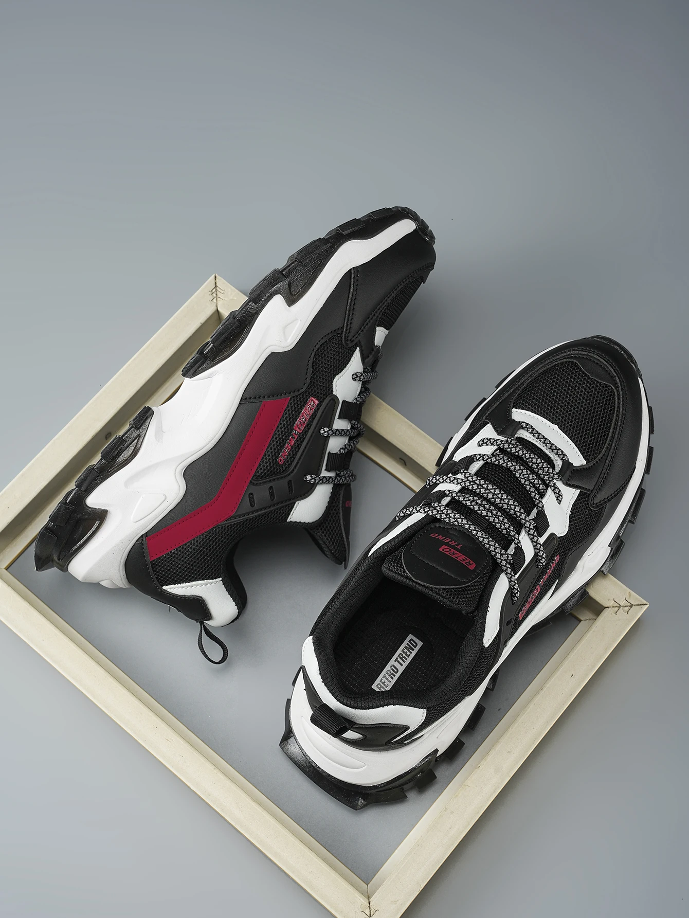 Men's Large Size Outdoor Hiking And Running Shoes Comfortable Casual Versatile Fashionable Sports Shoes for Couples Training