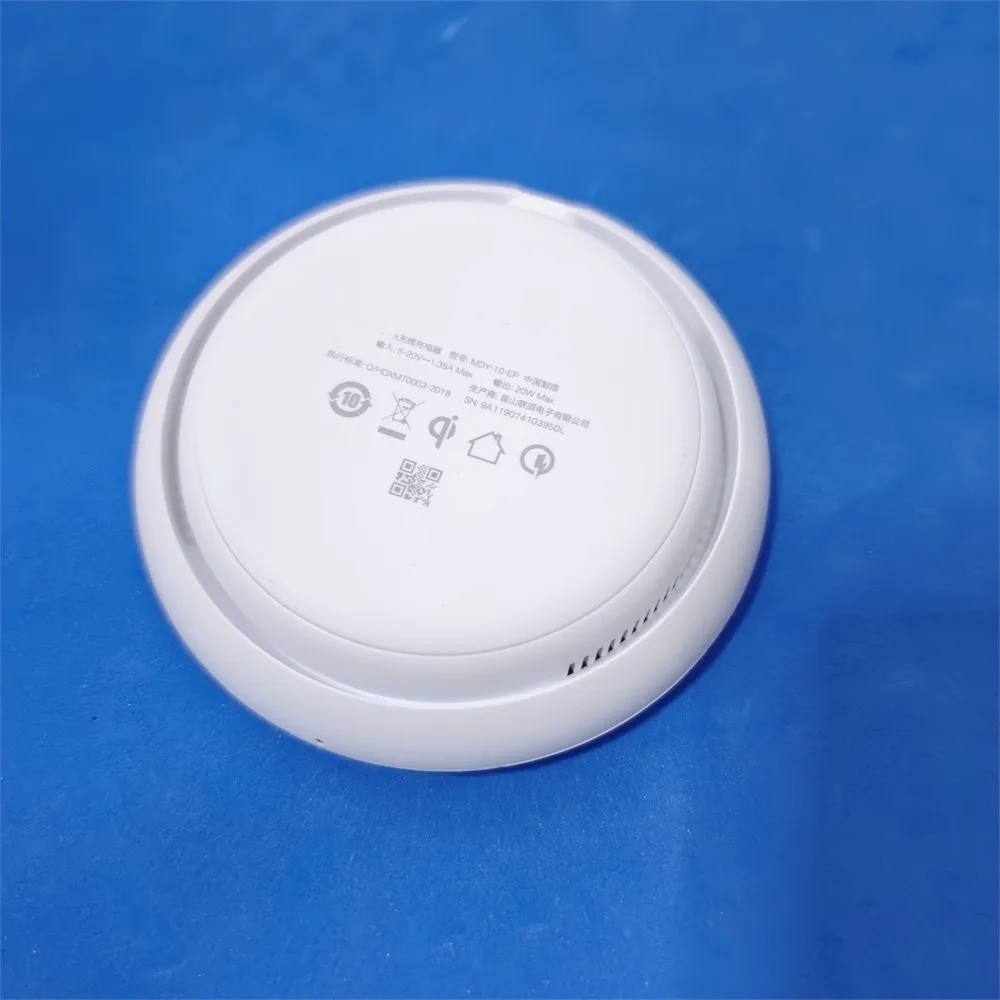 For Xiaomi 20W Wireless Charger Fast Charge QC3.0 Qi Smart Fan Charging Pad For Mi 17 Pro Max 15 14 13 12 10 11T Pro 9 Redmi K90