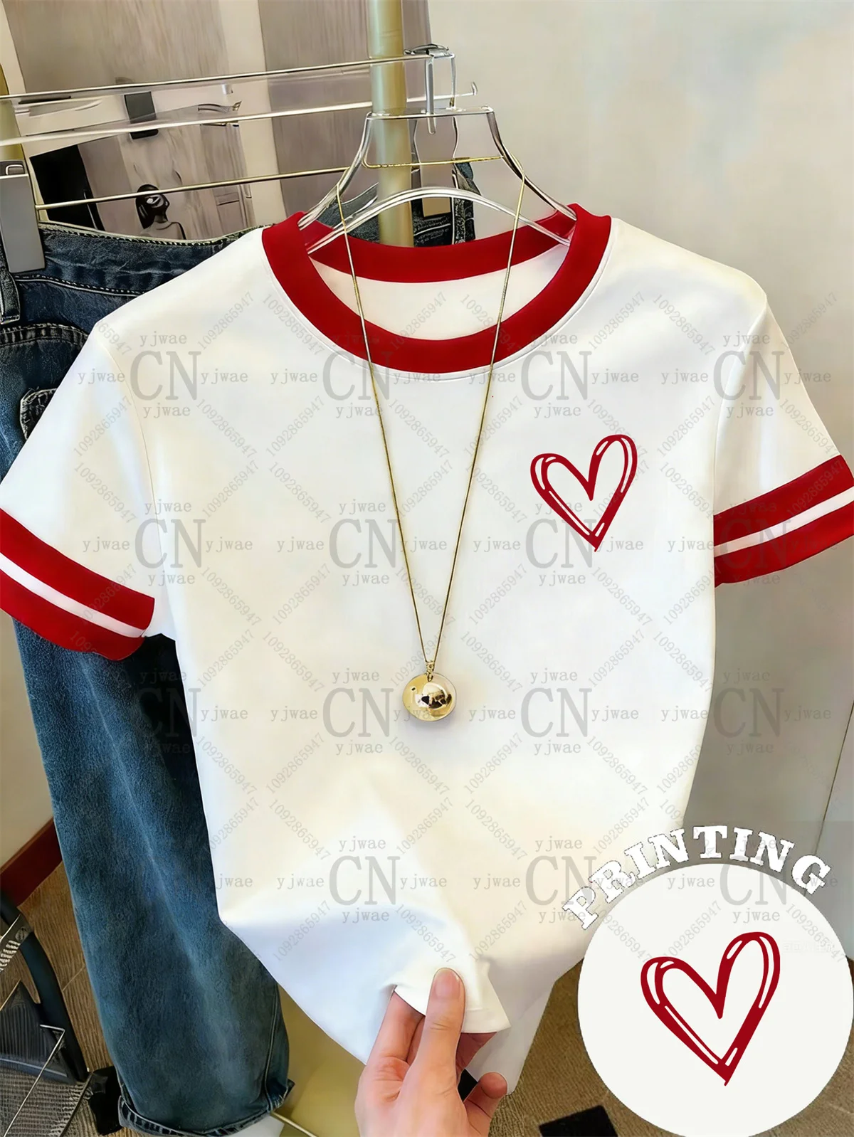 Women'S Y2k 2026 White Contrast Heart Print Vintage Short Sleeved Simple British Style Fashion Streetwear Summer Women'S T-Shirt