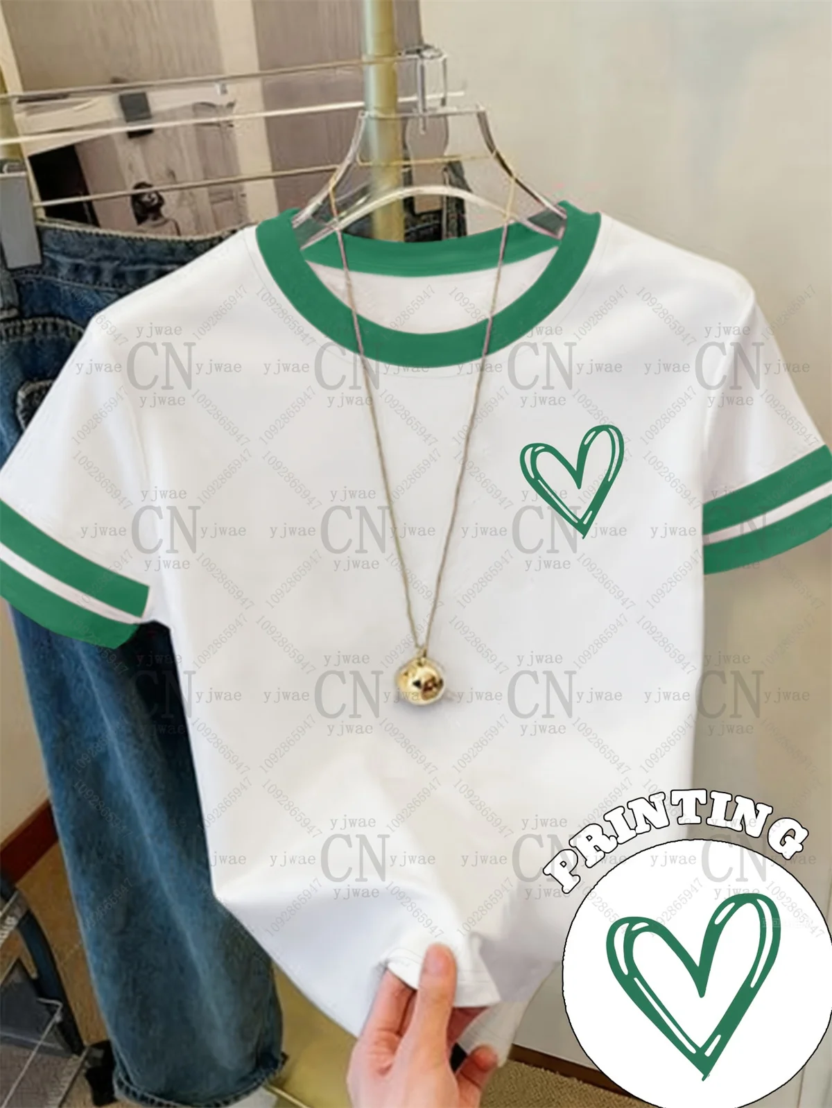 Women'S Y2k 2026 White Contrast Heart Print Vintage Short Sleeved Simple British Style Fashion Streetwear Summer Women'S T-Shirt