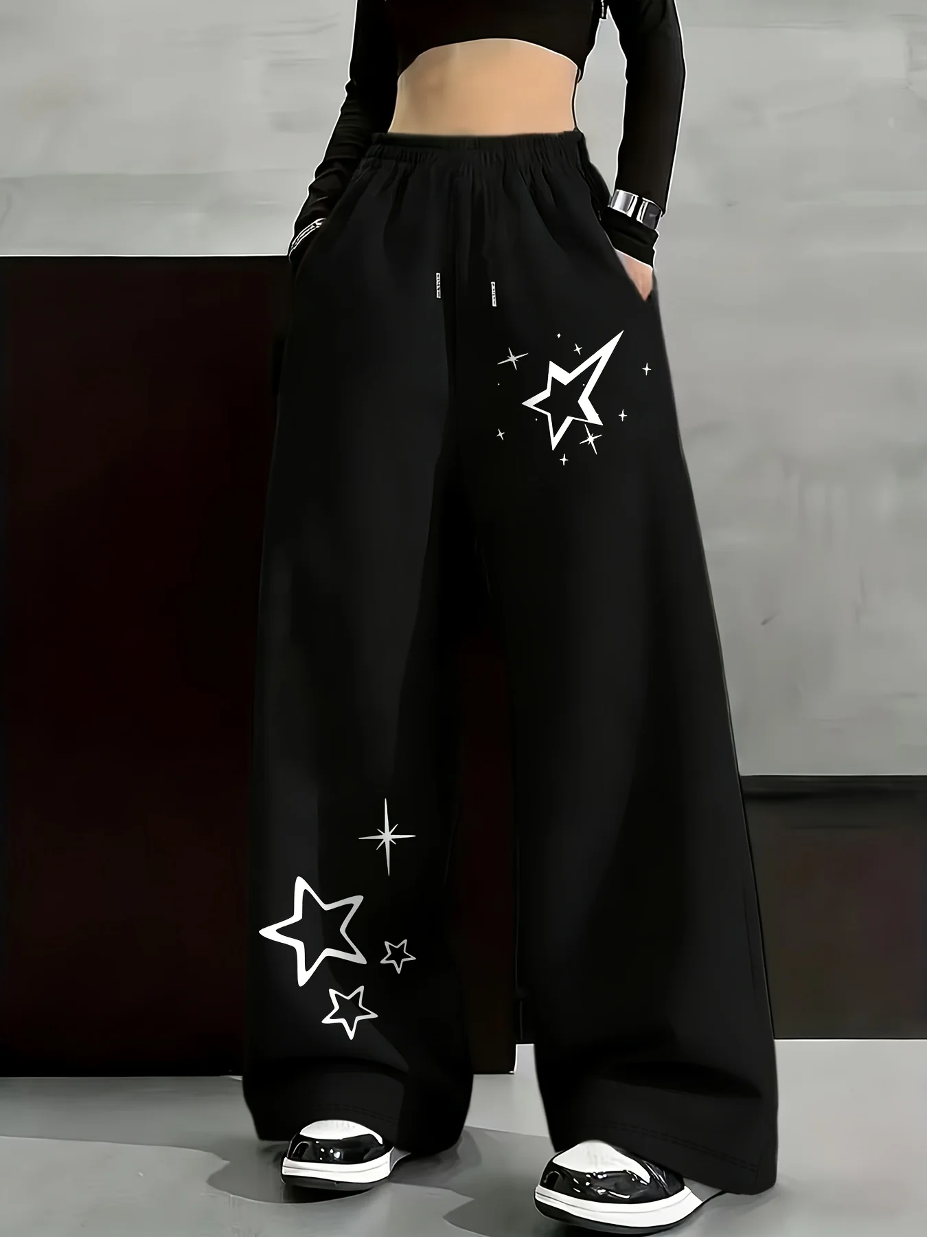 New Women's Plus Size Spring Star Print Pants Fleece Elastic Waist Straight Leg Sweatpants Fashionable and Versatile