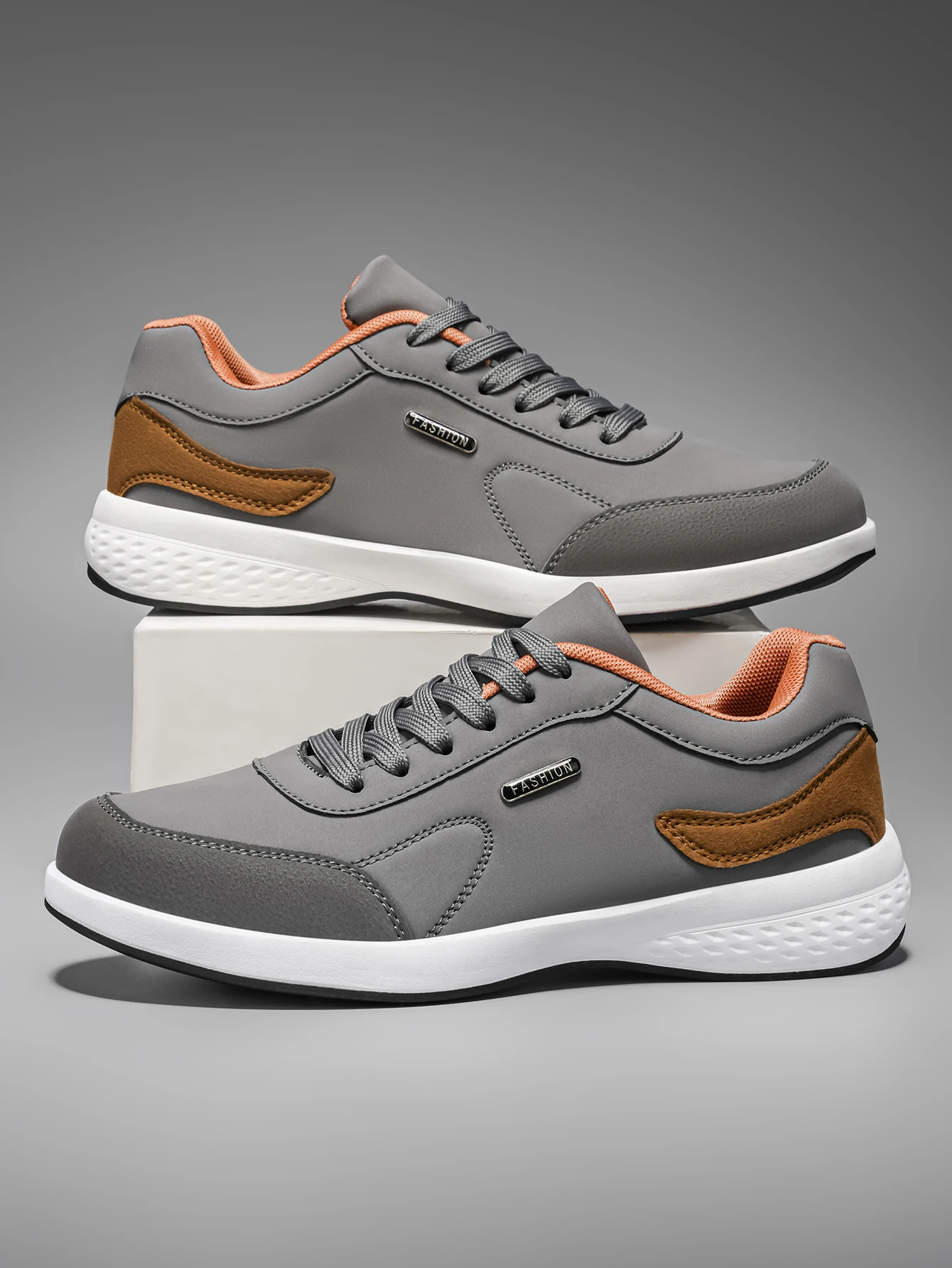 Men's Large Size Outdoor Hiking And Running Shoes Comfortable Casual Versatile Fashionable Sports Shoes for Couples Training
