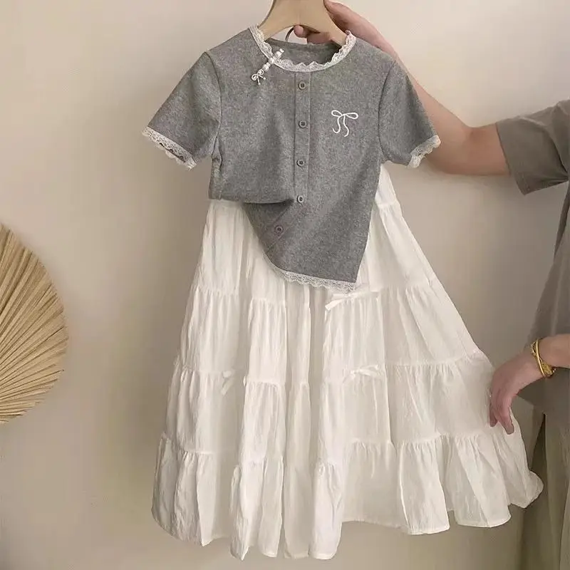 Two Piece Set Girls' Short Sleeved Skirt Summer New Fashion Lace T-shirt Cake Skirt Kids Beautiful Suit
