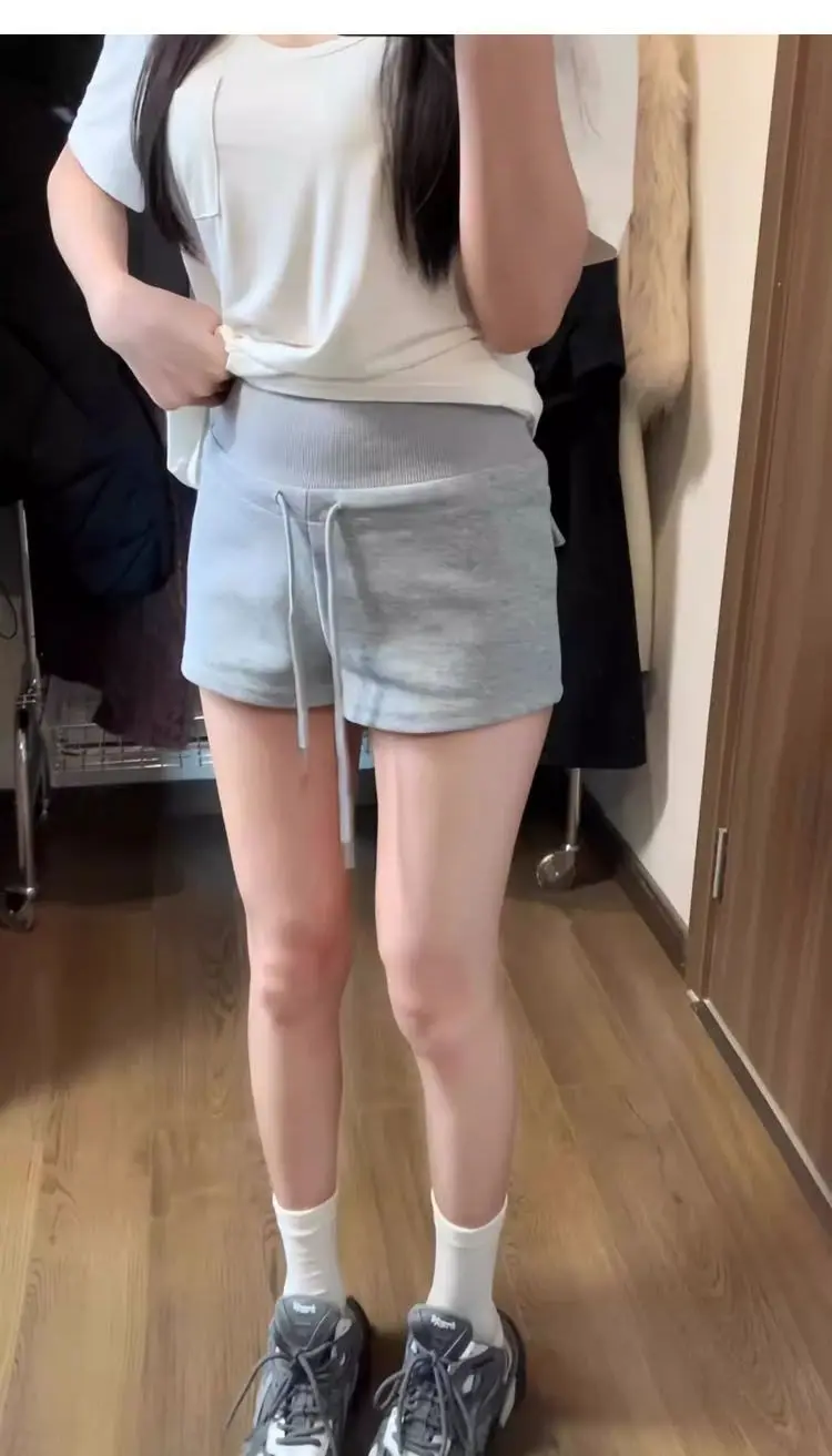 Korean Style Women Mid Waist Shorts Solid Color Mini Summer Casual Cotton Slim Fit Y2K Streetwear Women Shorts Black Shorts