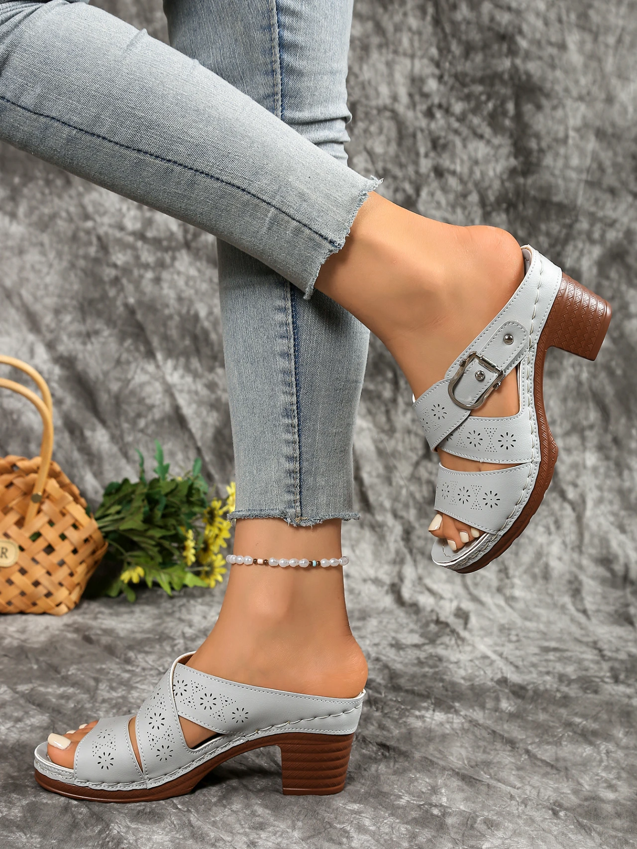 2026 Summer New Sandals for Women Fashionable Comfortable Slip on Outdoor Casual High Heel Slippers Sandalias De Mujer Big Size