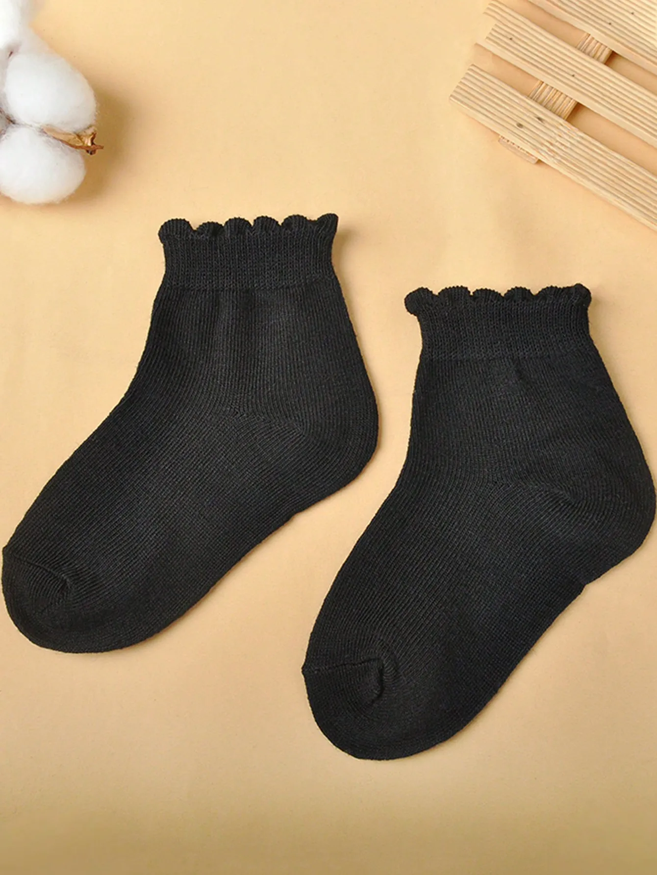 5 pairs of new children's socks, lightweight, breathable, solid color running sports socks