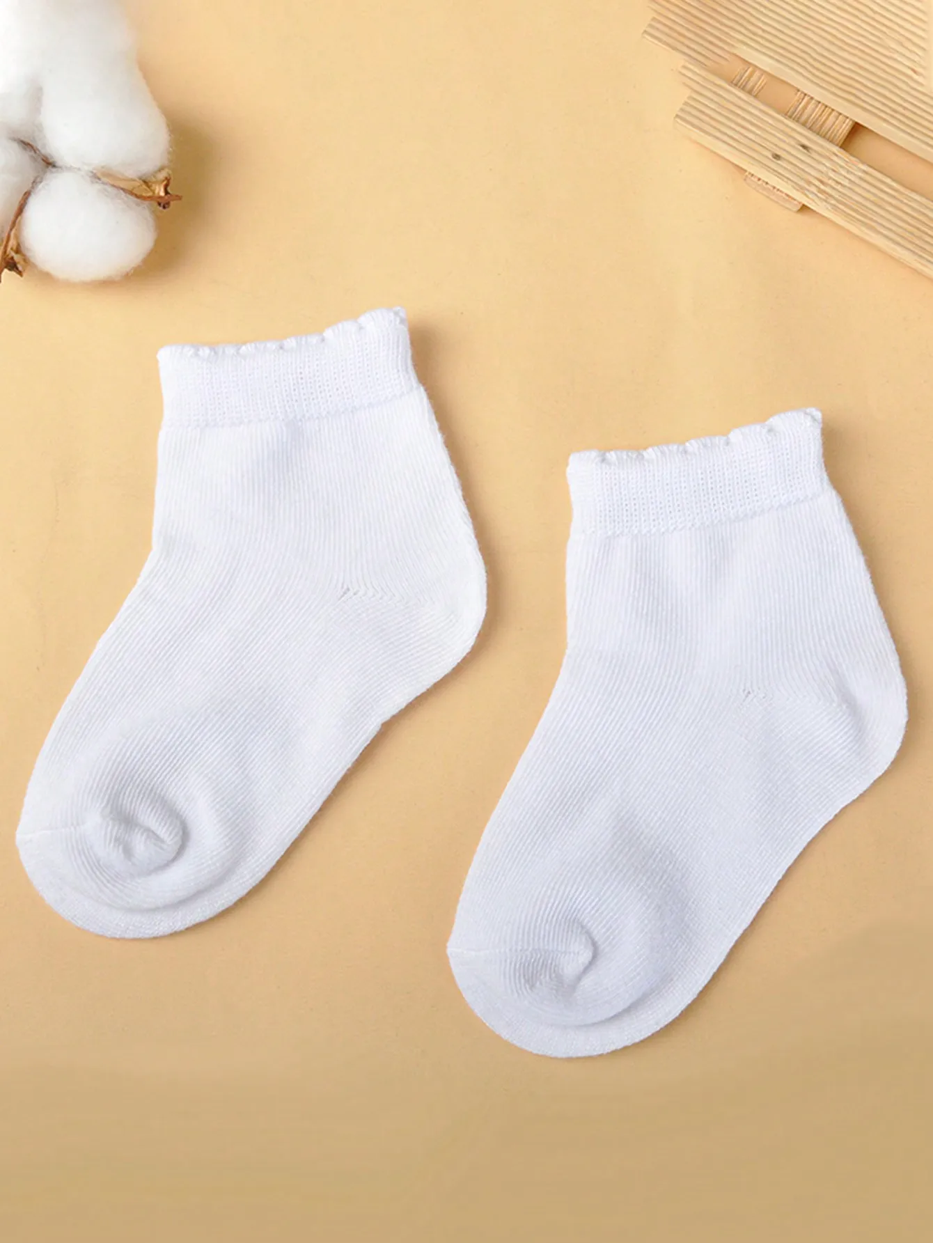 5 pairs of new children's socks, lightweight, breathable, solid color running sports socks