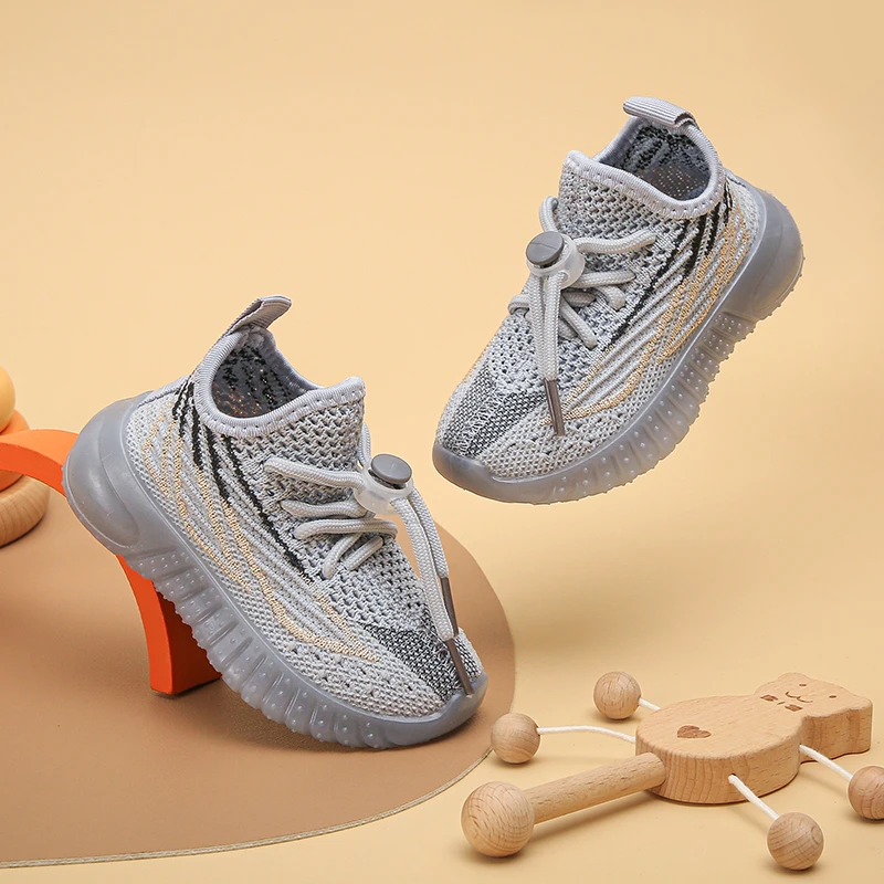 Kids Spring and Autumn Sneakers Soft Breathable Running Knitting Infant Teenage Mesh Sports Boy Girl Lightweight Coconut Shoes