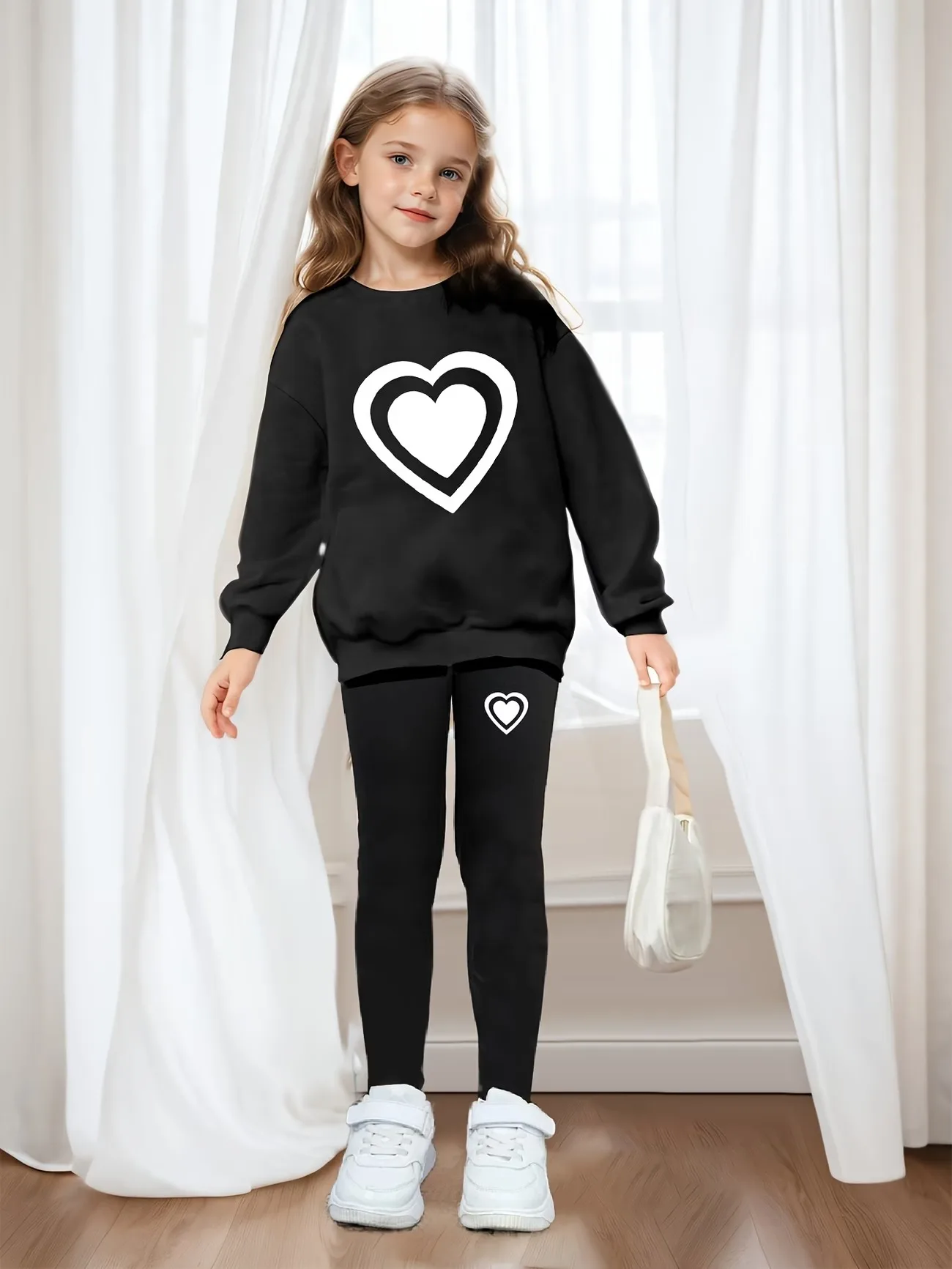Fashion Girls 2 Pack Heart Graphic Sweatshirt Set Black Crewneck Top & Leggings Street Style Clothing