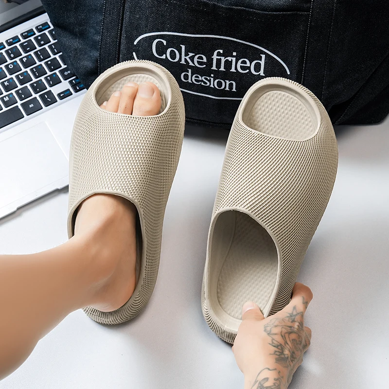 2026 New Men Summer Leisure Platform Slippers Women House Shoes Soft EVA Camouflage Print Anti-slip Couples Home Beach Slides