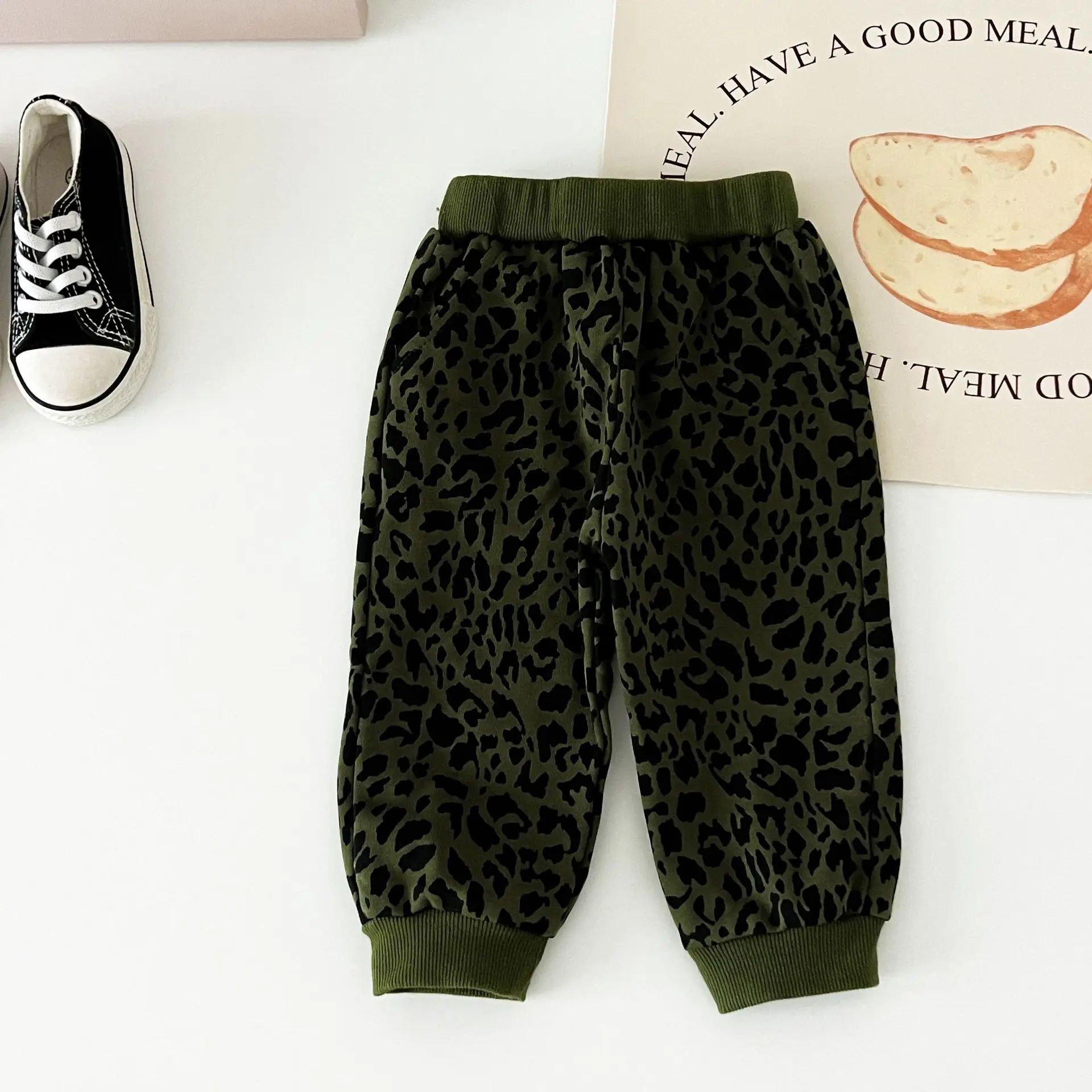 Trendy children's fashion leopard print round-neck long-sleeved spring and autumn set, baby coat, pure cotton sportswear and tre