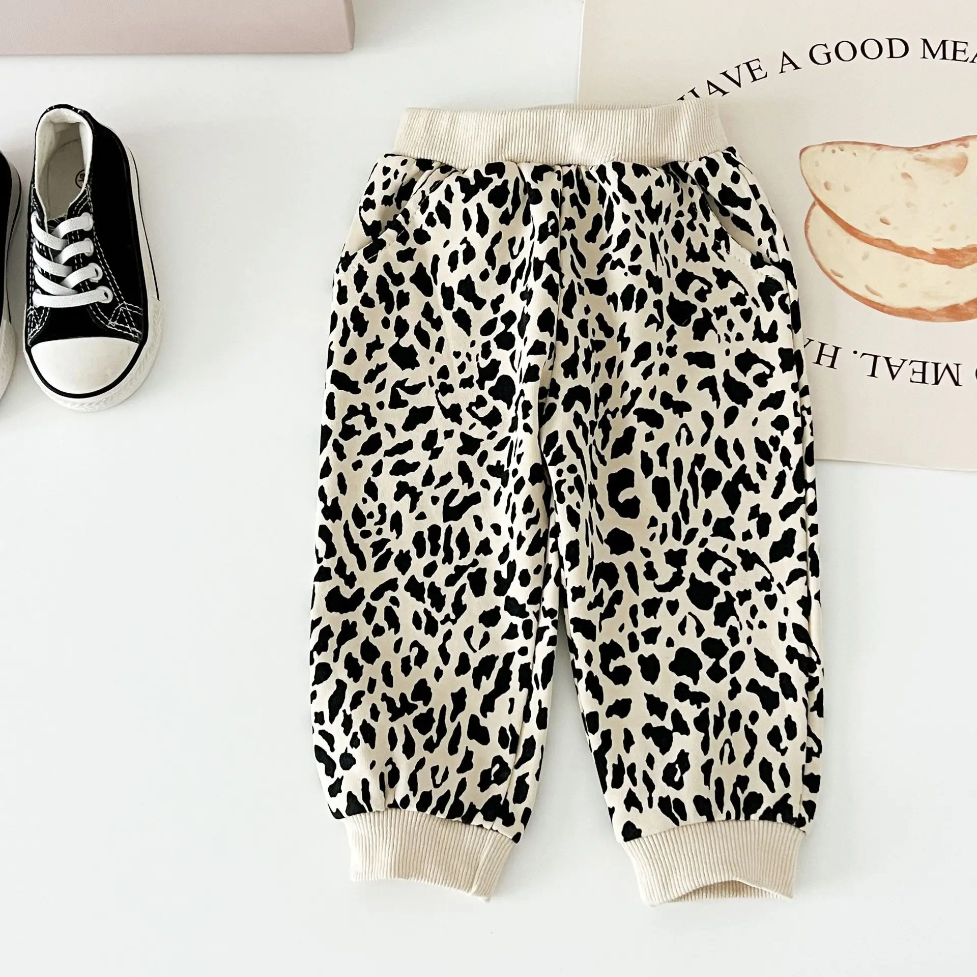 Trendy children's fashion leopard print round-neck long-sleeved spring and autumn set, baby coat, pure cotton sportswear and tre