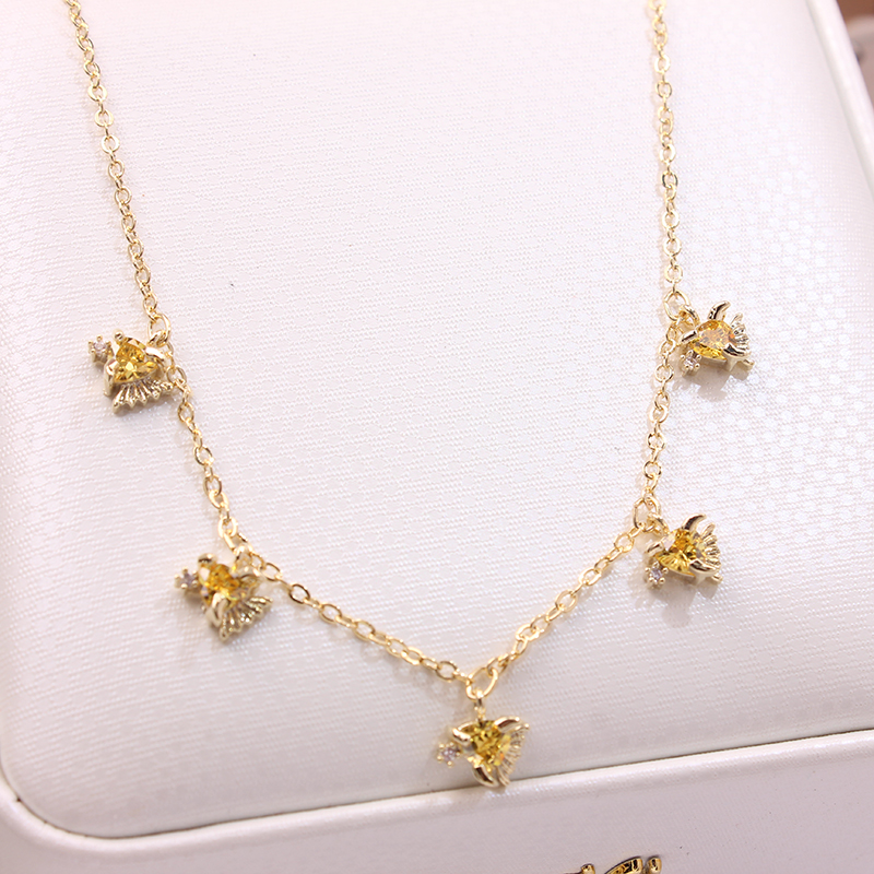Ins Hot Sale Multicolor Crystal Ocean Animal Charm Pendant&necklaces for Women Delicate Starfish Chain Choker Necklaces