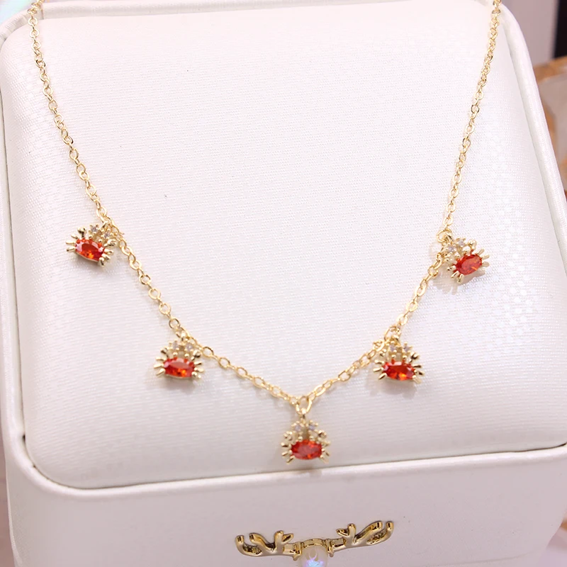 Ins Hot Sale Multicolor Crystal Ocean Animal Charm Pendant&necklaces for Women Delicate Starfish Chain Choker Necklaces