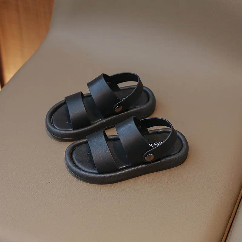 Children's Sandals 2026 Summer New Style Beach Shoes Soft Bottom Boys' Shoes Trendy Casual Wear Ideal for Outdoor Activities