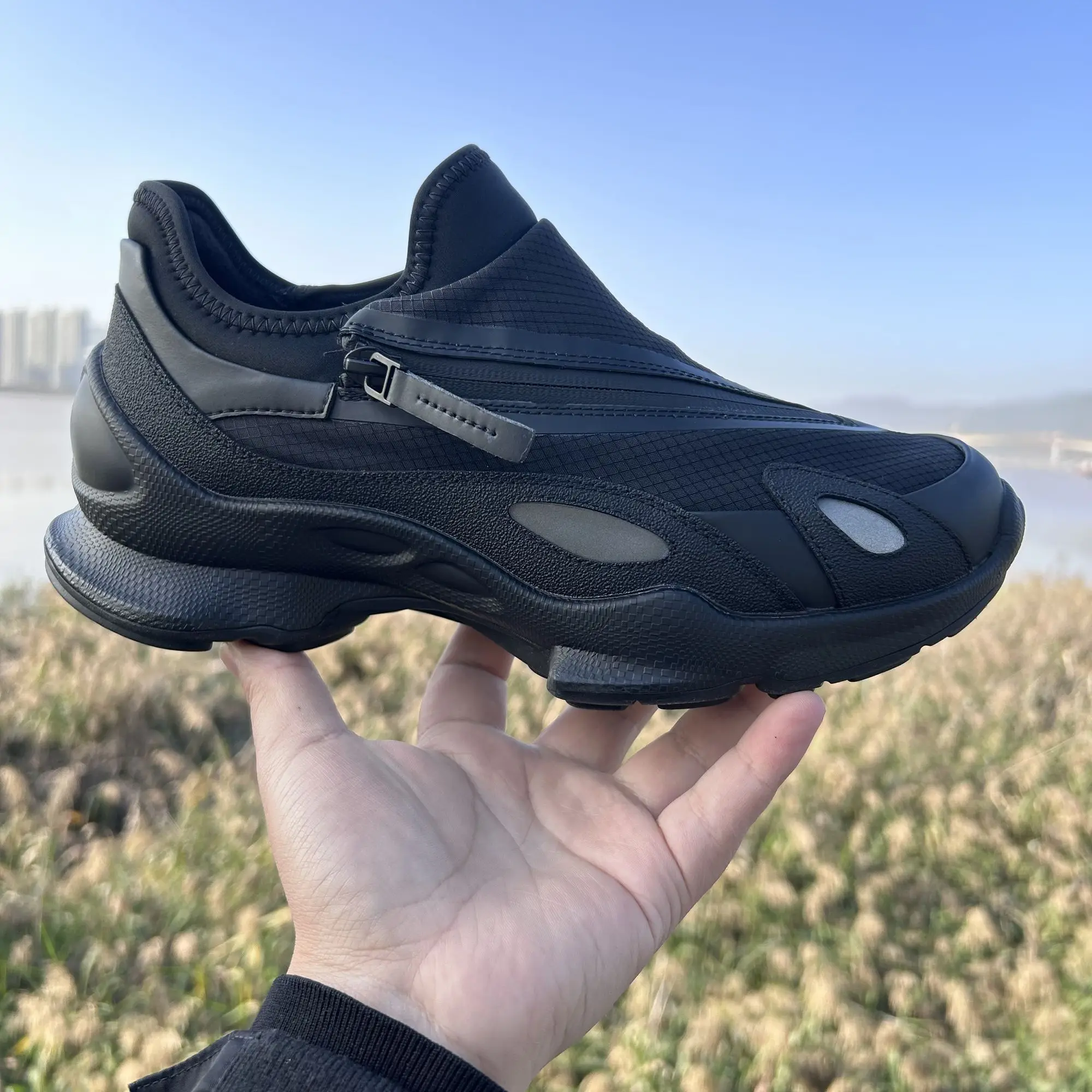 Summer new men's shoes mesh breathable casual shoes thick soled fashionable casual sports shoes outdoor comfortable work shoes