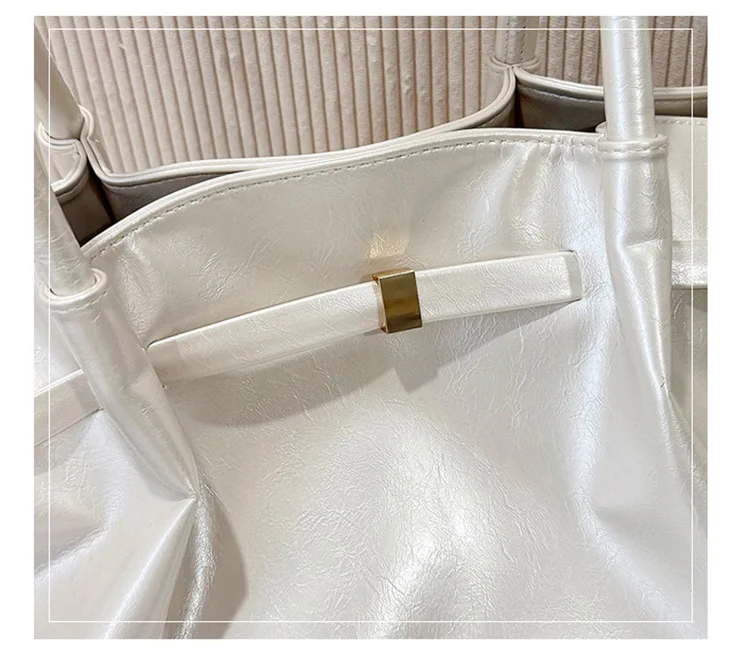 Fashionable Large Capacity Women Shoulder Bag Commuter Underarm Bag New Versatile Tote Bag Ladies Handbags