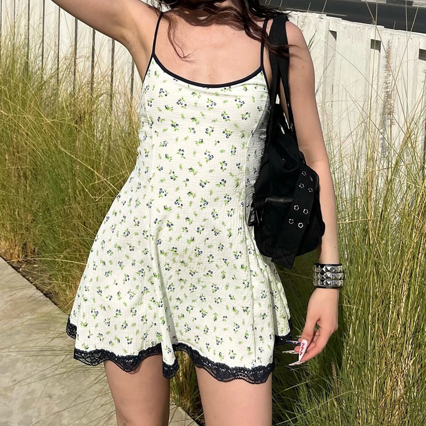 SUCHCUTE Sexy Floral Strap Dress for Women Y2K Slim Fit Ruffle Lace Short Dress Summer Vacation Beach A-Line Dress Coquette Chic