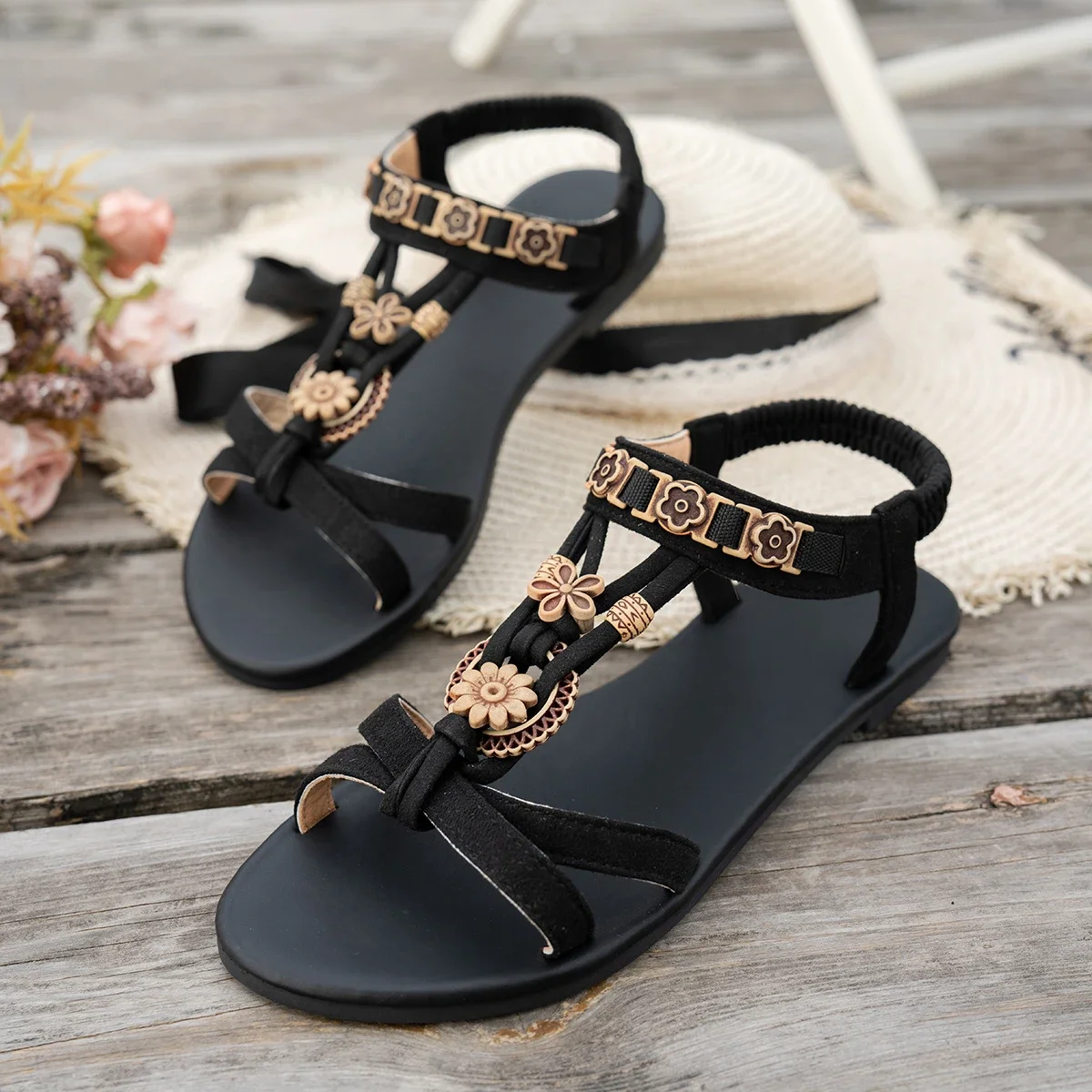 Flower Beaded Bohemian Sandals for Women Summer 2025 Roman Style Comfortable Flat Sandals Woman Lightweight Non Slip Beach Shoes