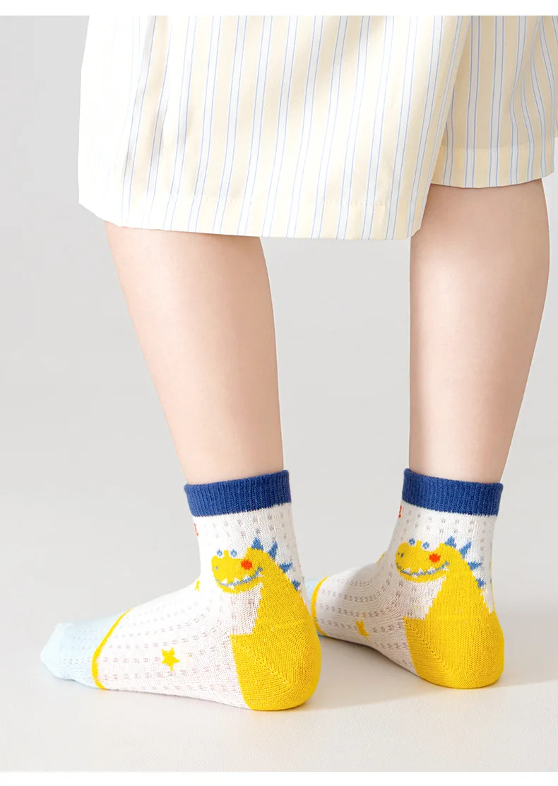 2026 Kids Anti Slip Socks Boys Girls Spring Summer Cartoon Breathable Mesh Short Socks 5 Pairs