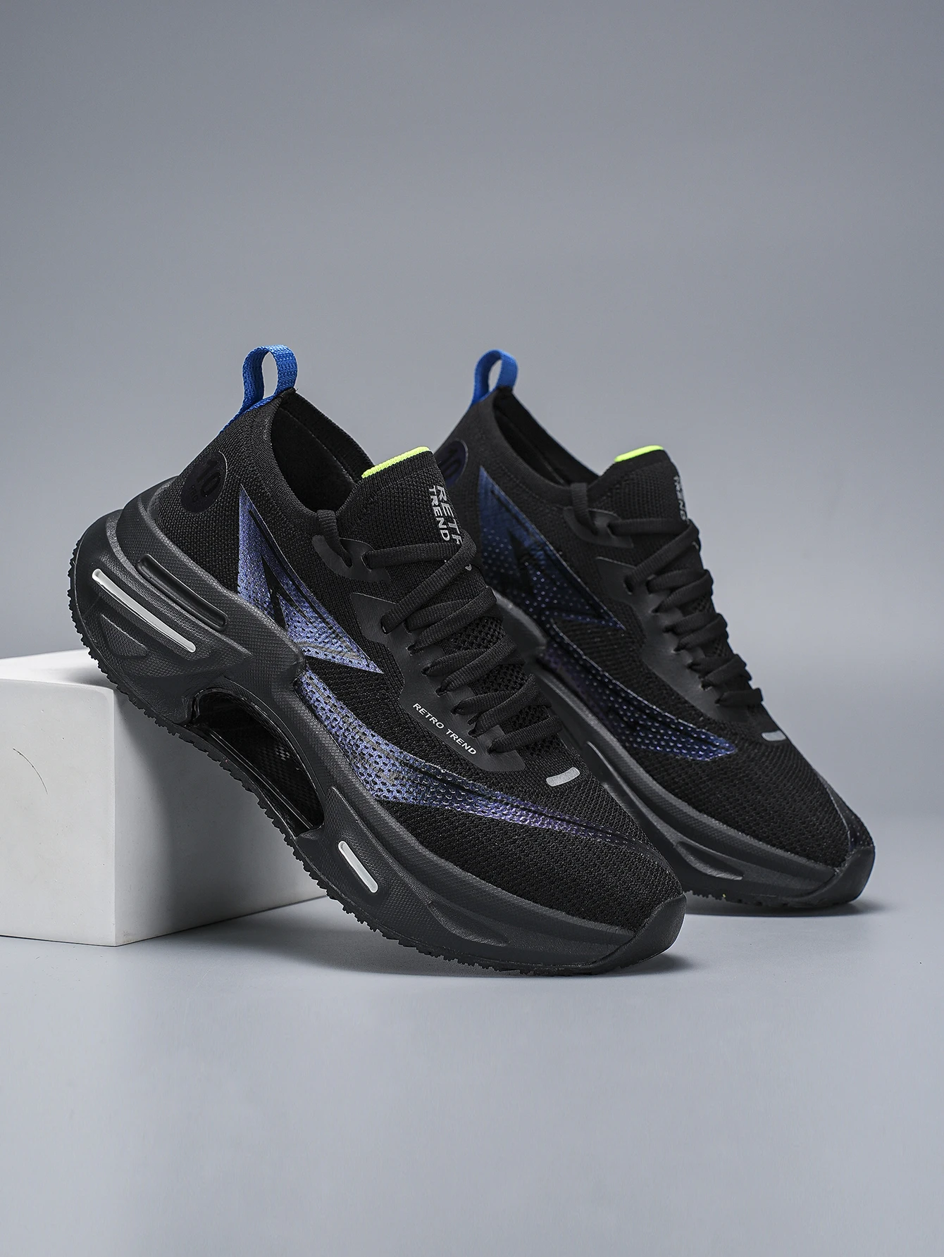 Men's Large Size Sports Shoes Outdoor Hiking Running Comfortable Casual Versatile Fashionable Training Shoes for Couples