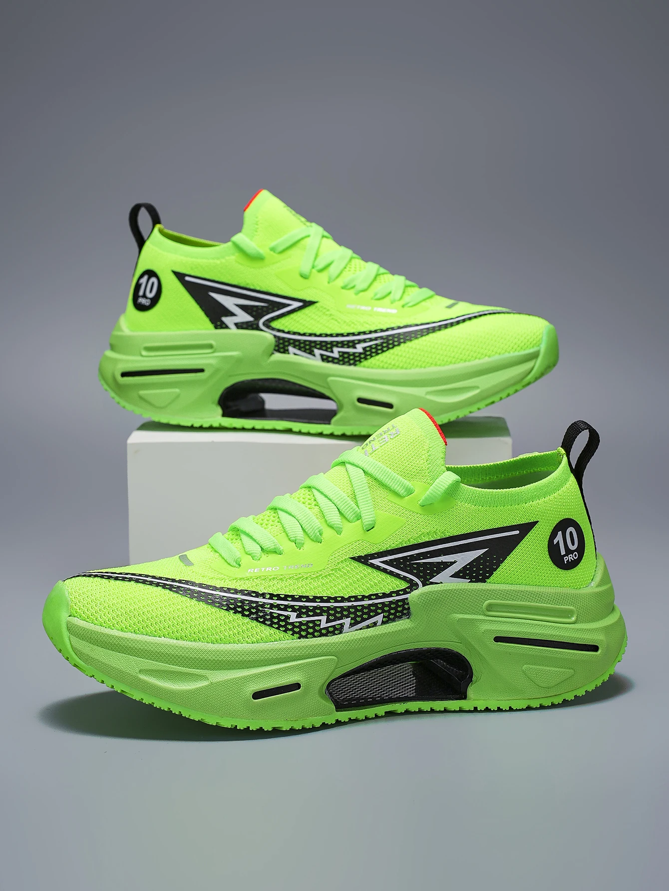 Men's Large Size Sports Shoes Outdoor Hiking Running Comfortable Casual Versatile Fashionable Training Shoes for Couples