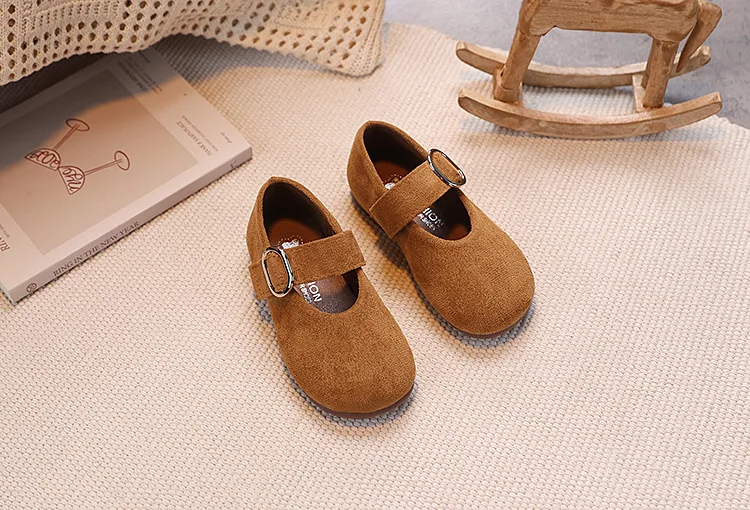 Girls Leather Shoes Toddlers Flats Princess Sweet Little Kids Soft Shoes T-strap Retro Classic Children's Dress Shoes for Party