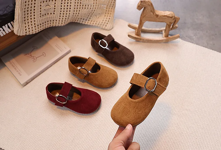 Girls Leather Shoes Toddlers Flats Princess Sweet Little Kids Soft Shoes T-strap Retro Classic Children's Dress Shoes for Party