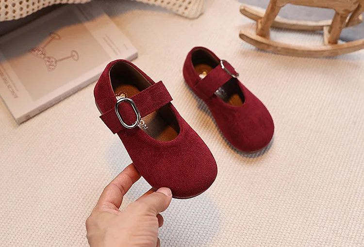 Girls Leather Shoes Toddlers Flats Princess Sweet Little Kids Soft Shoes T-strap Retro Classic Children's Dress Shoes for Party