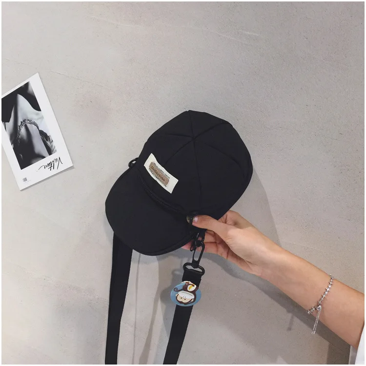 Korean Version of Ins-style Versatile Women's Crossbody Bag, Ruiying Hat, Trendy and Individualistic Men's Shoulder Bag