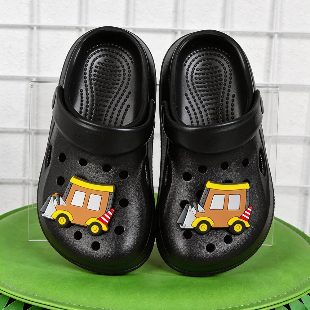 Disigner Children Slippers Cartoon Car Kids Sandals For Summer Holiday Beach Fashion Flat Lightweight Garden Shoes