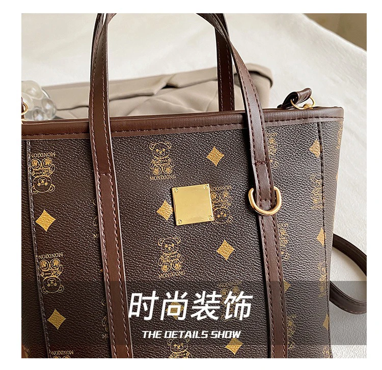 Elegant Retro Fashion Bucket Bag for Women Unique Niche Design Stylish Trendy Shoulder Bag for Office Commute 2025